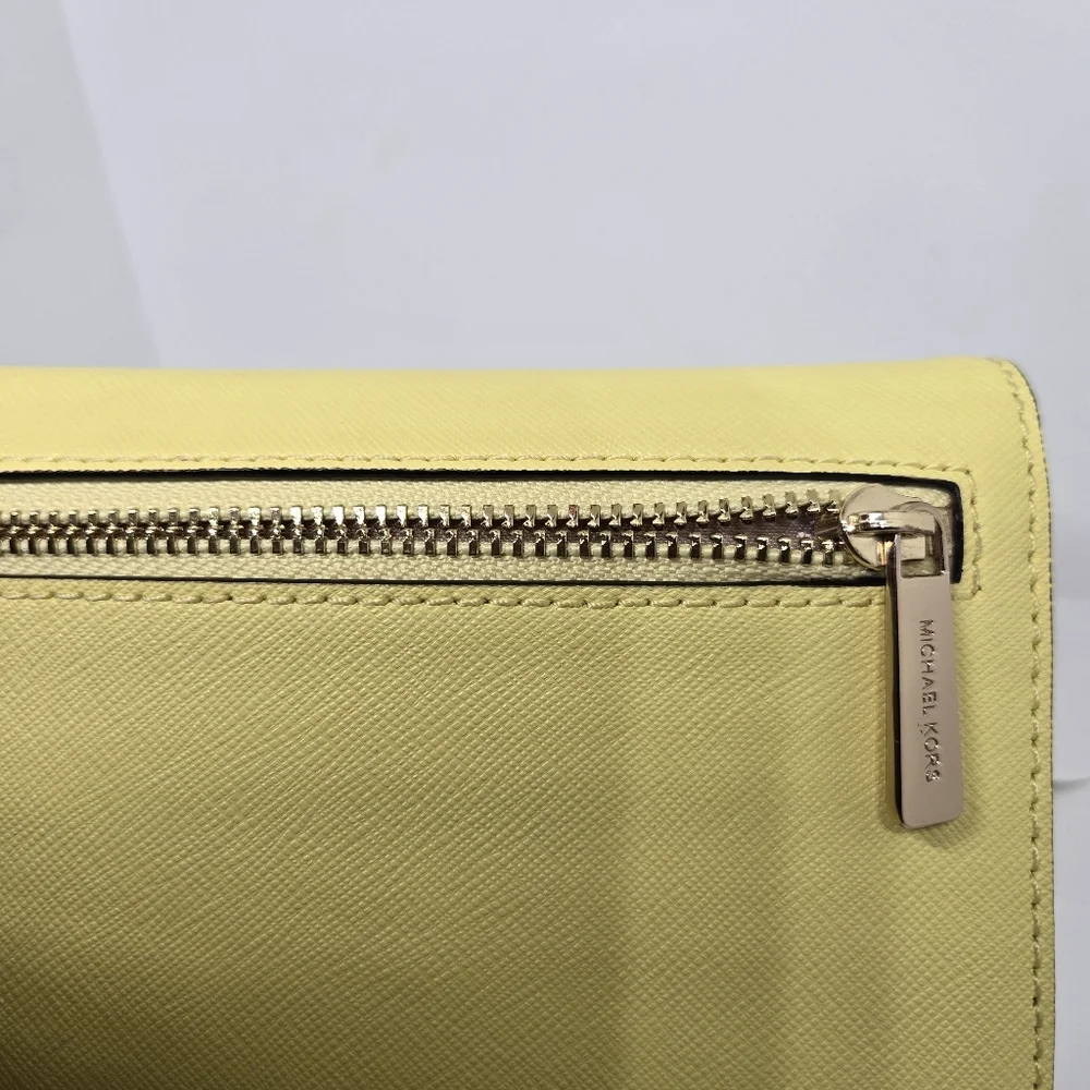 Michael Kors Trifold Wallet Sunshine Yellow